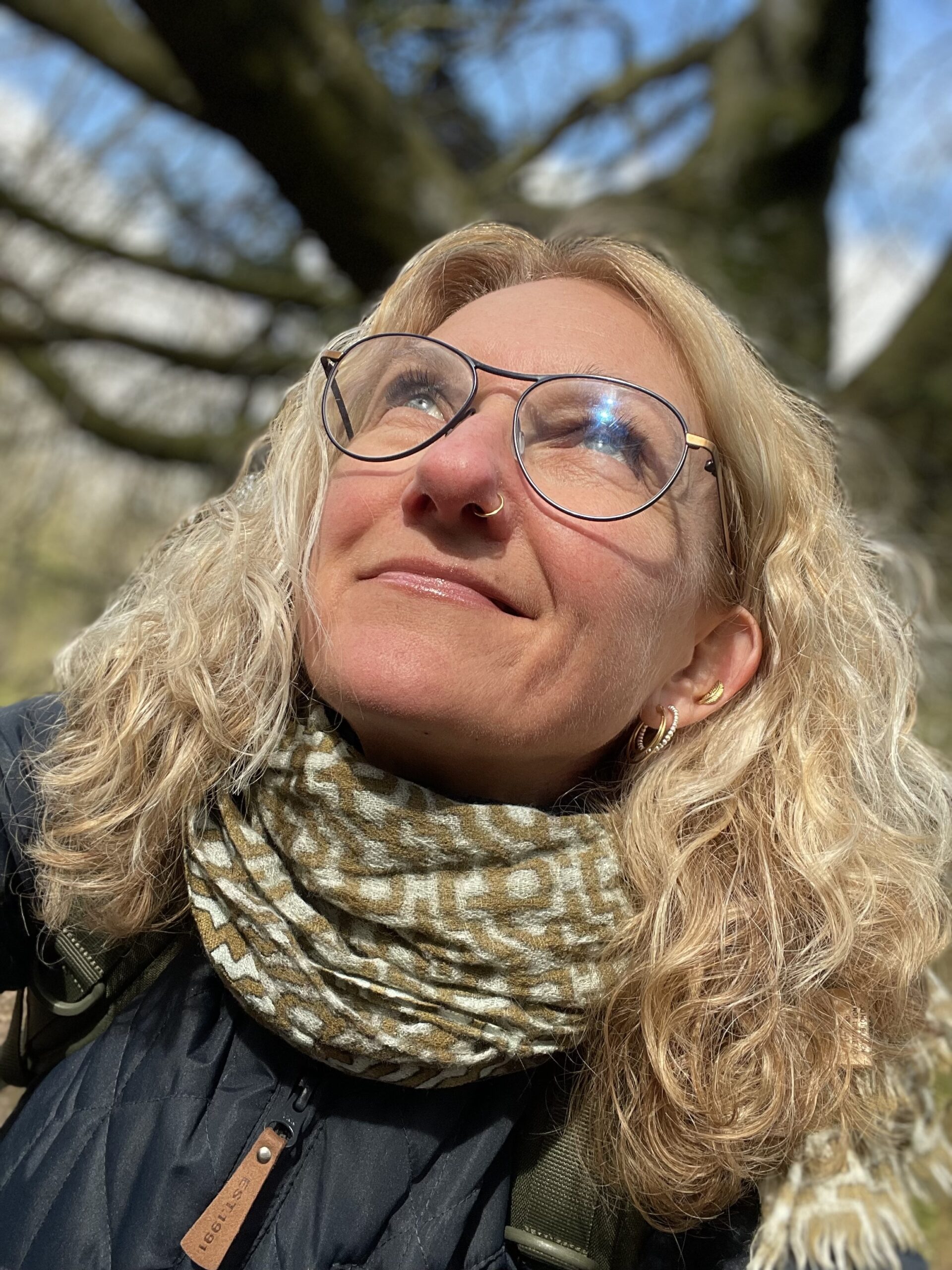 Tantra weekend på Rødegaard Healing Hypnoterapi Tantramassage Vandreture mod overvægt Vandreture for kvinder i overgangsalderen Alle følelser er velkommen. Tina Thorup